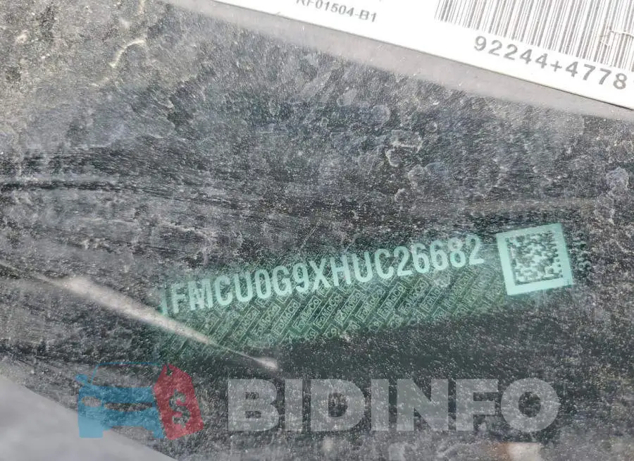 1FMCU0G9XHUC26682 Photo# 13