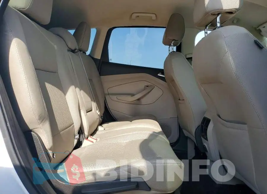 1FMCU0GD2HUD78315 Photo# 11
