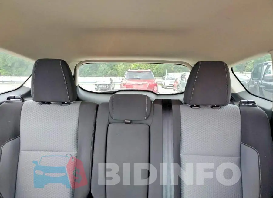 1FMCU9GD8HUD50118 Photo# 10