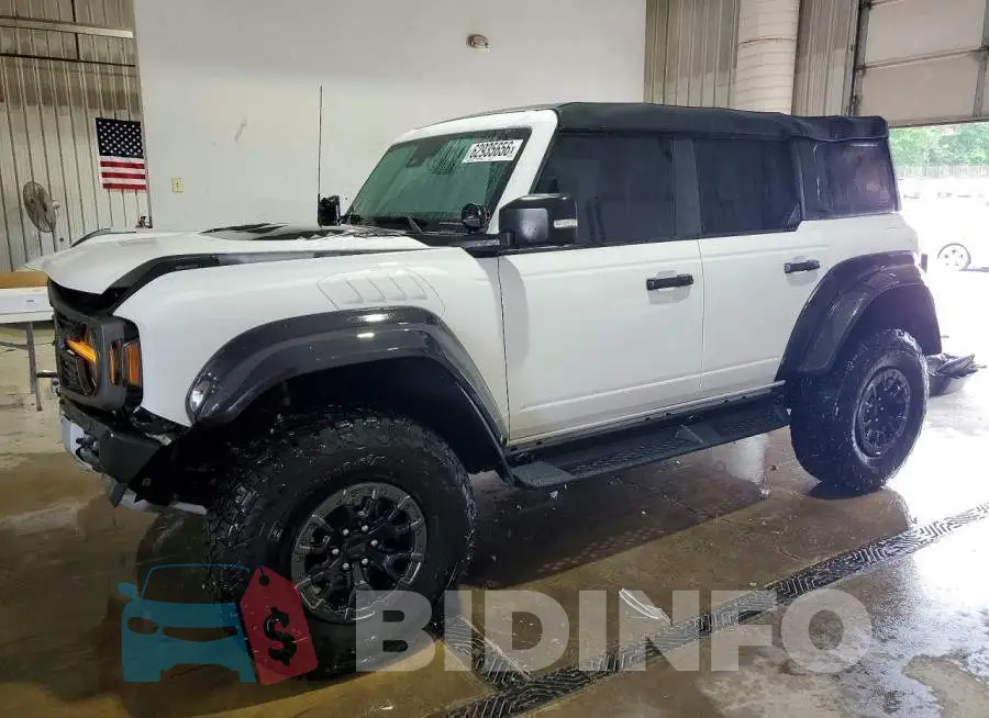 1FMEE5JR8PLB23700 Photo# 1