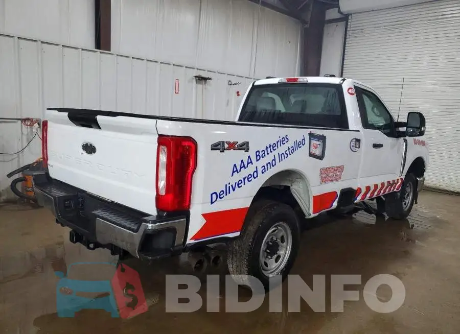 1FTBF2BT8TED73286 Photo# 3