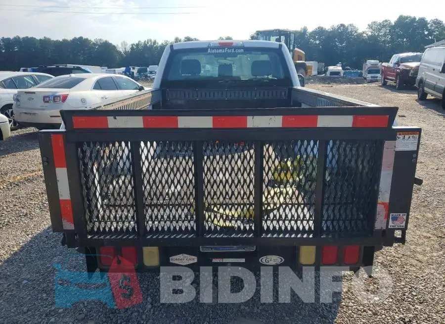 1FTMF1CB7JKF29518 Photo# 6