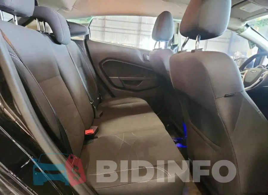 3FADP4EJXJM144147 Photo# 10