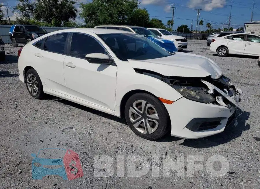 19XFC2F53HE034470 Photo# 4