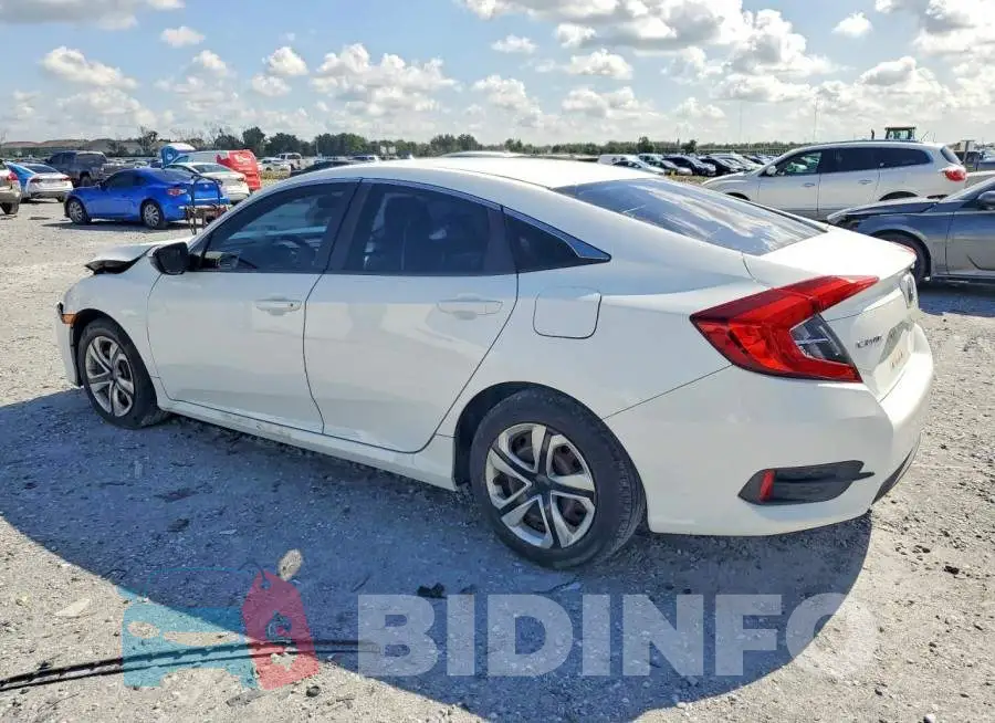 19XFC2F53HE034470 Photo# 2
