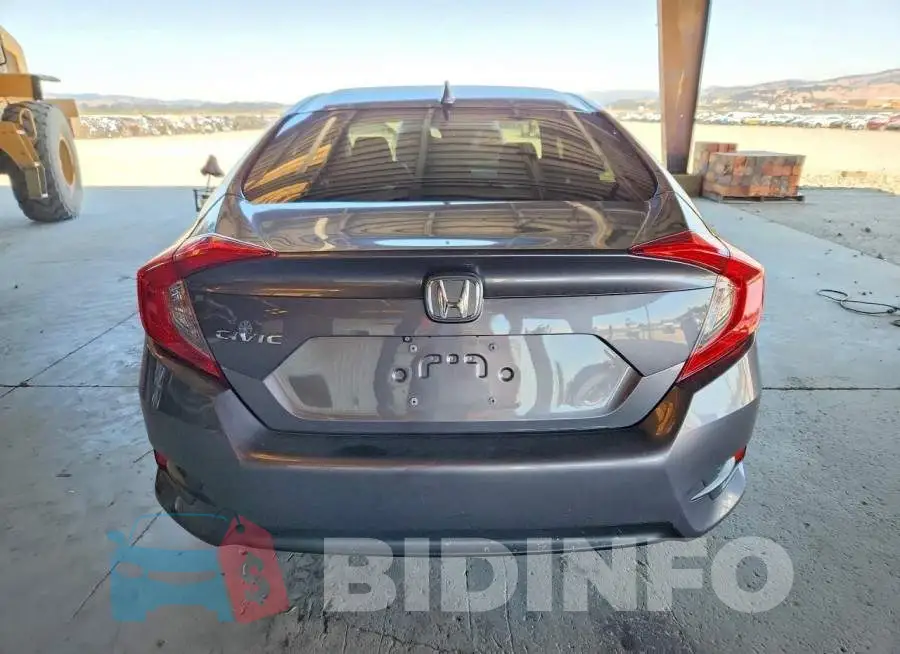 19XFC2F73HE218518 Photo# 6