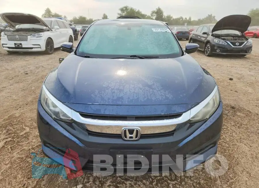 19XFC2F79HE034300 Photo# 5
