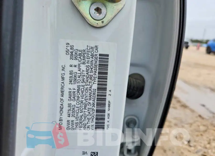 1HGCV2F34KA023632 Photo# 12
