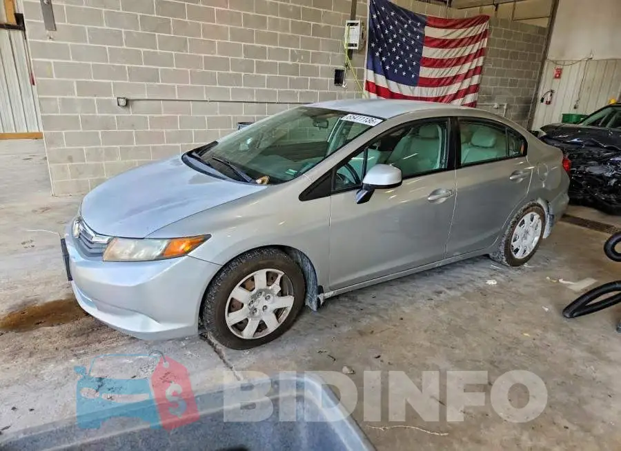 2HGFB2F59CH304724 Photo# 1