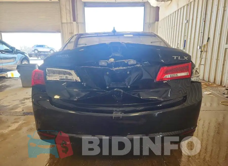 19UUB1F51JA005449 Photo# 6