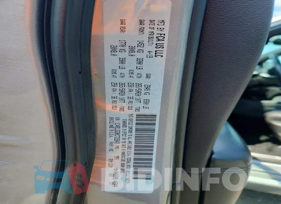 1C4RDJDG9KC722643 Photo# 13