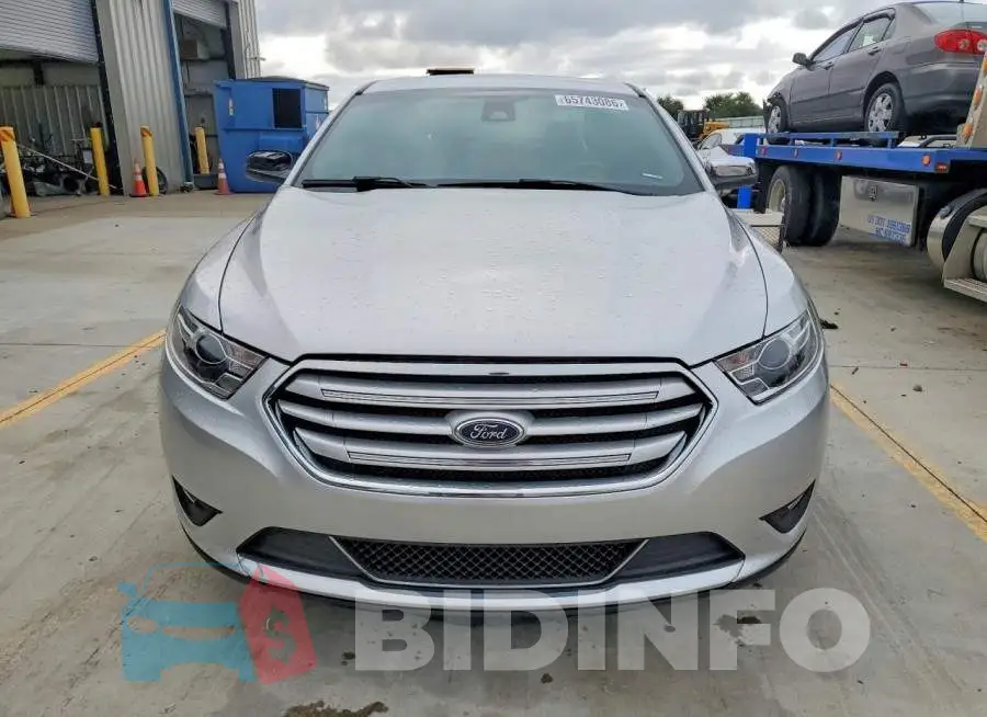 1FAHP2F82HG119197 Photo# 5