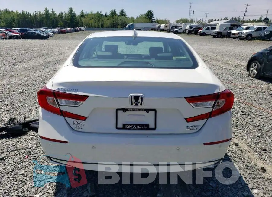 1HGCV3F92NA800355 Photo# 6