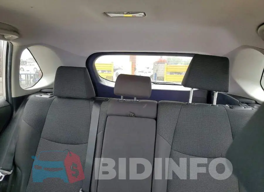 2T3H1RFV6MC151337 Photo# 10