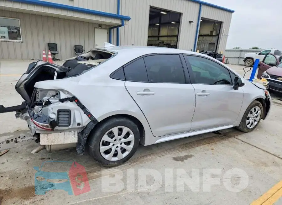 5YFB4MDE0RP146198 Photo# 3
