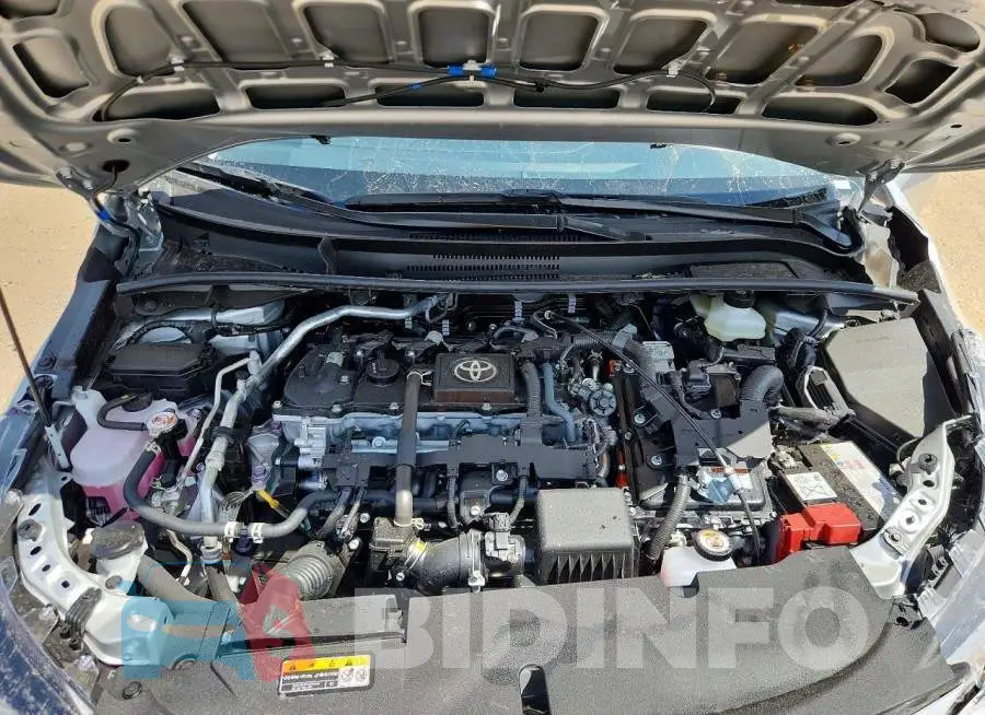 JTDBCMFE2T3144887 Photo# 11