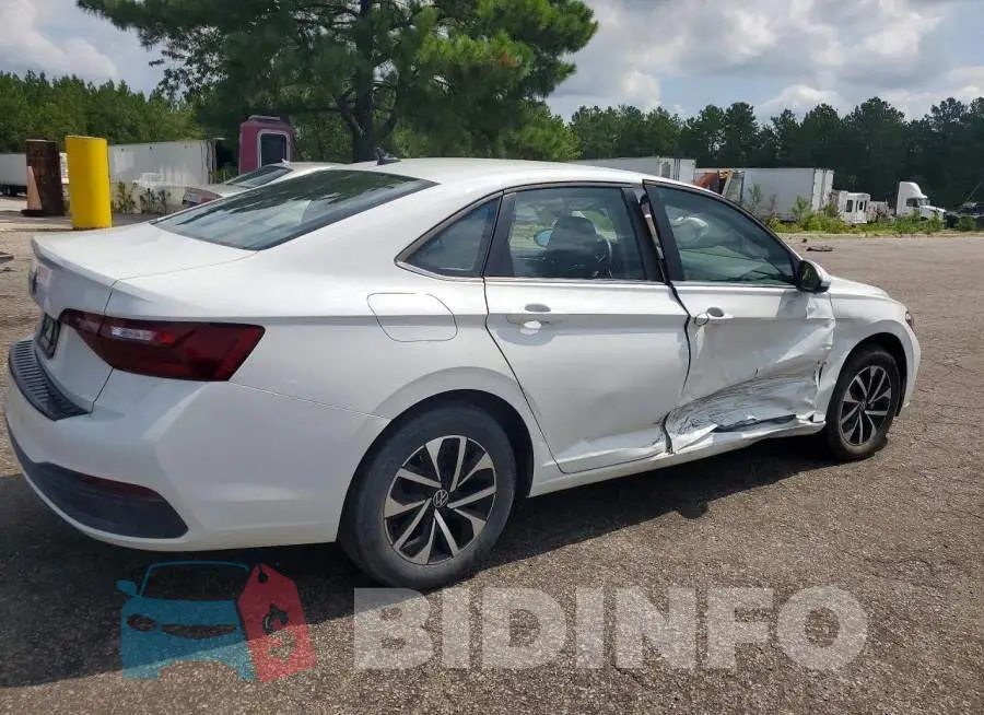 3VW5M7BU0RM058667 Photo# 3