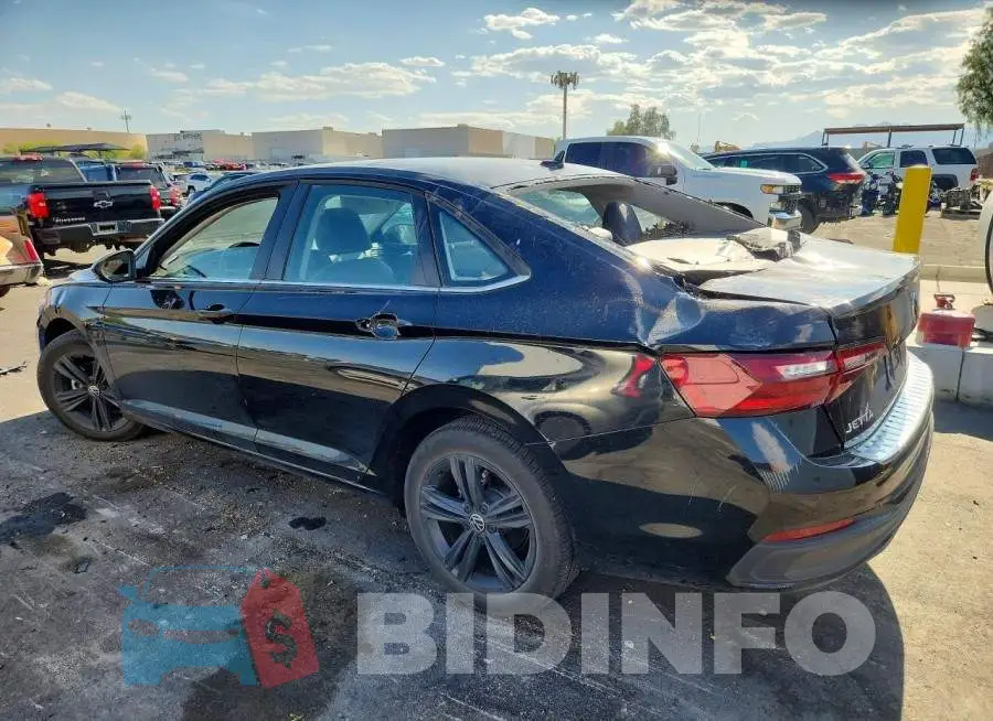 3VW7M7BU0RM071945 Photo# 2