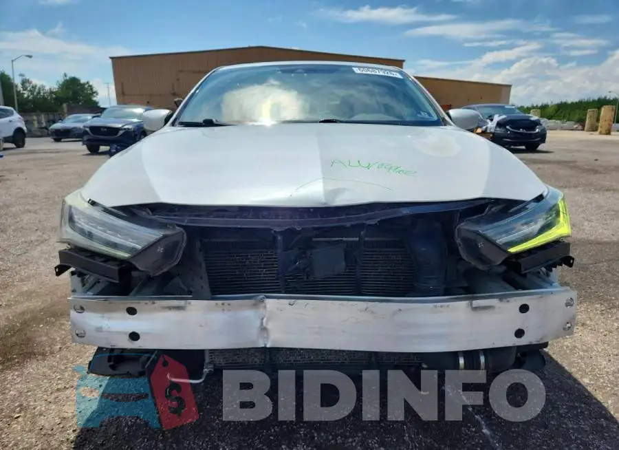 19UDE2F76KA001090 Photo# 5