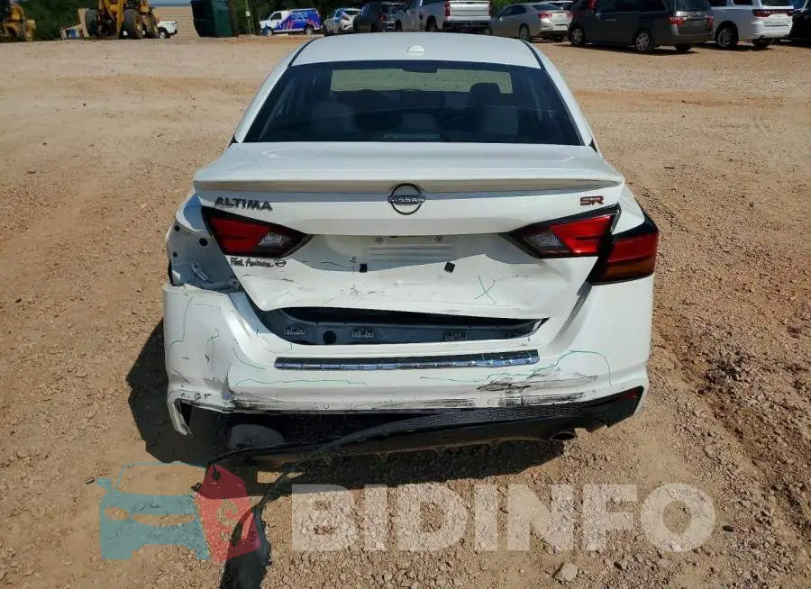 1N4BL4CV2PN355009 Photo# 6
