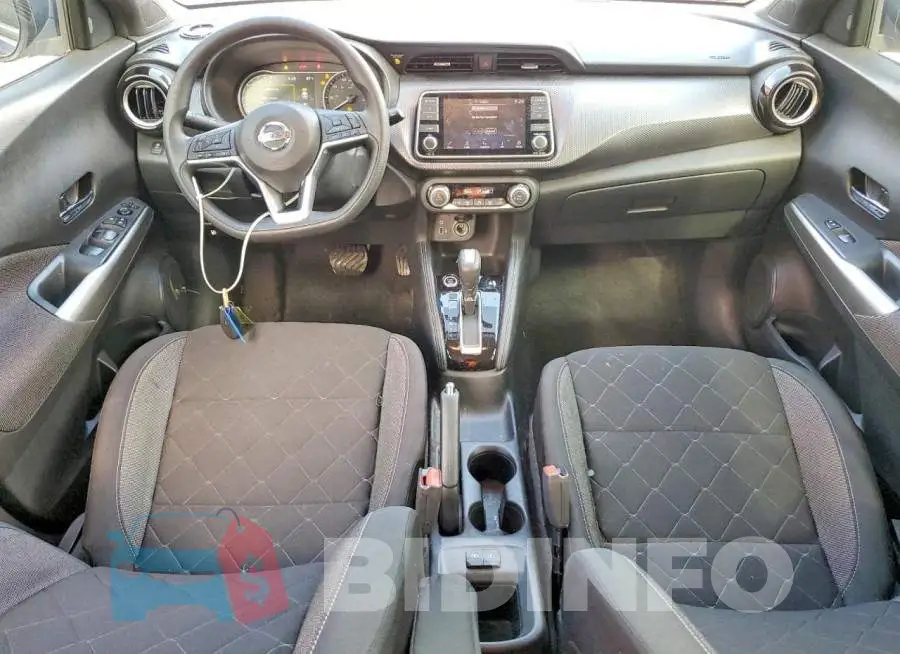 3N1CP5CU6KL519504 Photo# 8