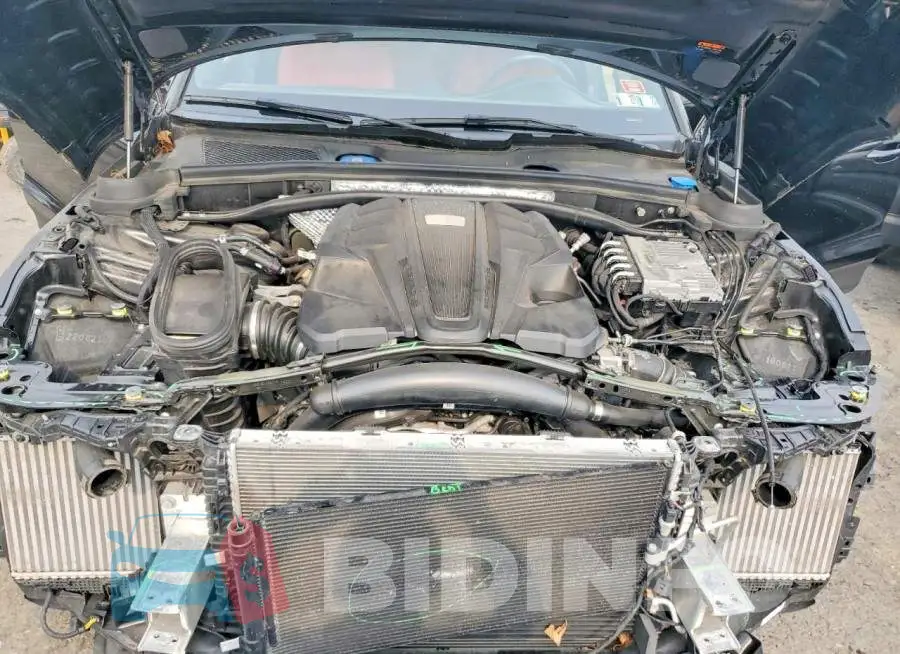 WP1AB2A59MLB36330 Photo# 12