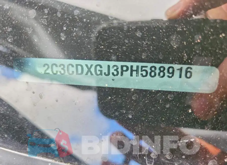 2C3CDXGJ3PH588916 Photo# 12