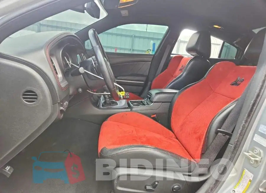2C3CDXGJ3PH588916 Photo# 7