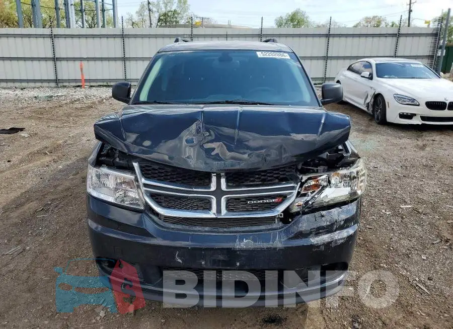 3C4PDCABXKT858215 Photo# 5
