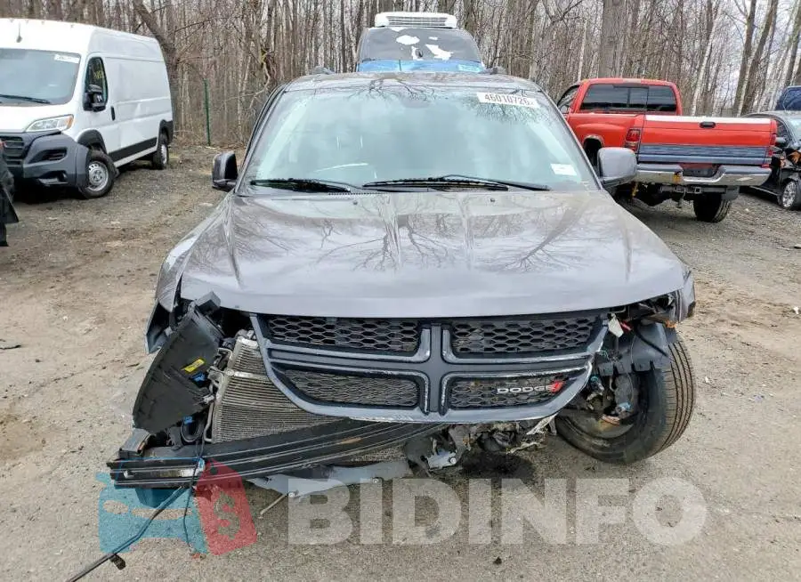 3C4PDCGB4LT272425 Photo# 5