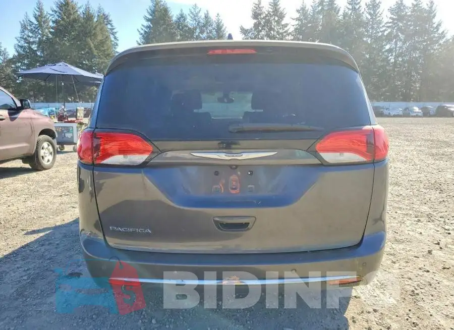 2C4RC1BG5HR621816 Photo# 6