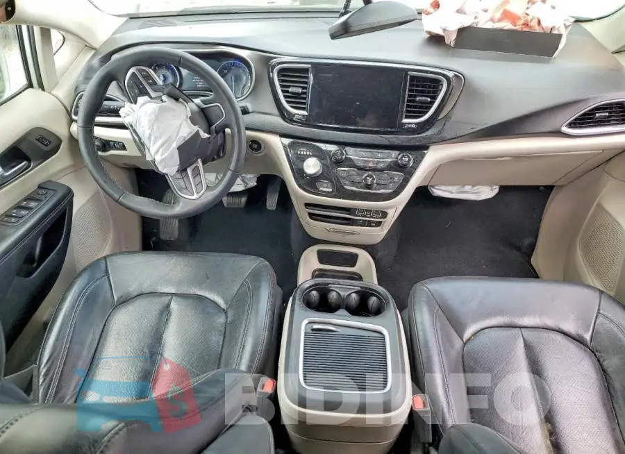2C4RC1BG6NR114032 Photo# 8
