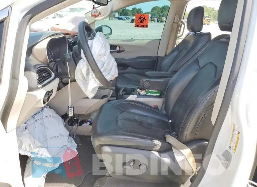 2C4RC1DG2LR147023 Photo# 7