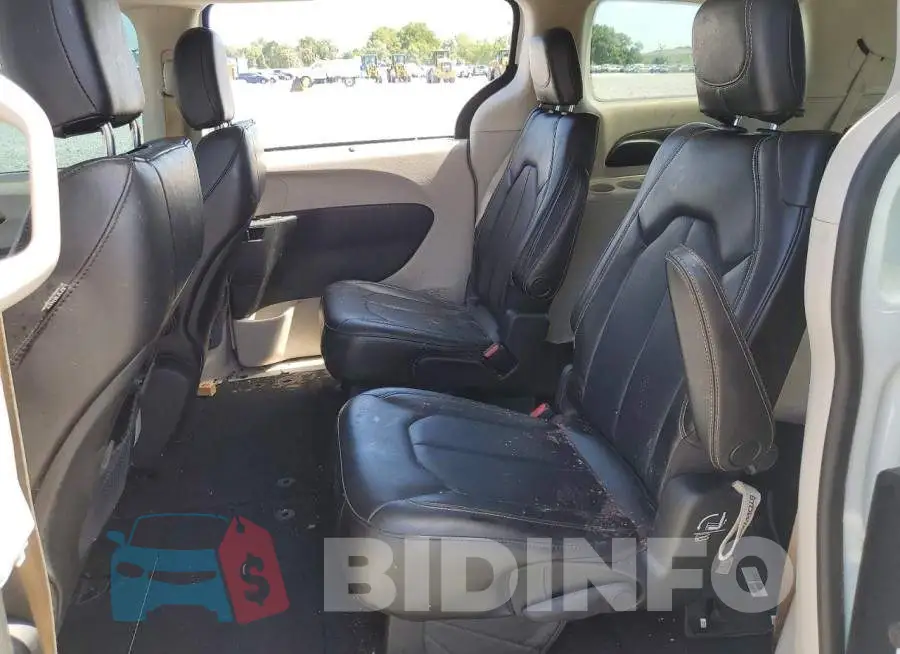 2C4RC1DG2LR147023 Photo# 11