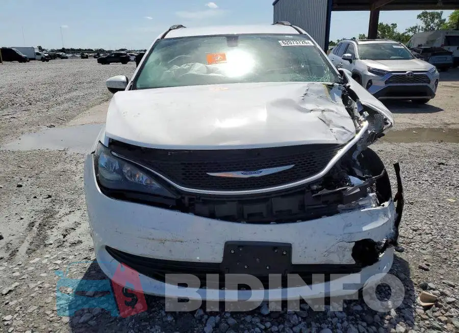 2C4RC1DG2LR147023 Photo# 5