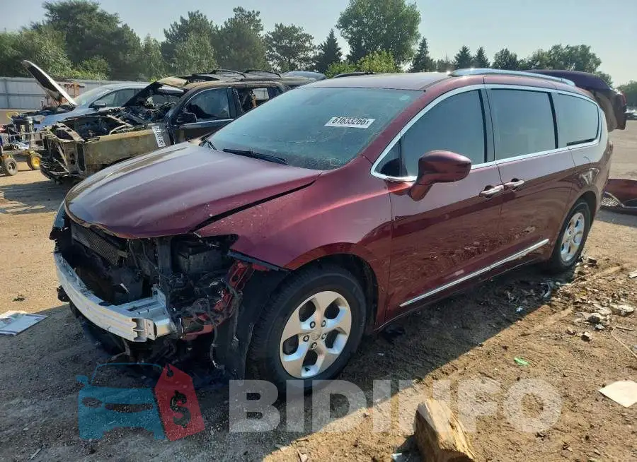 2C4RC1EG3HR669018 Photo# 1