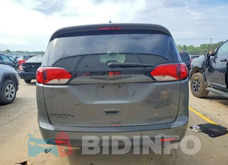 2C4RC1EG5LR149766 Photo# 6