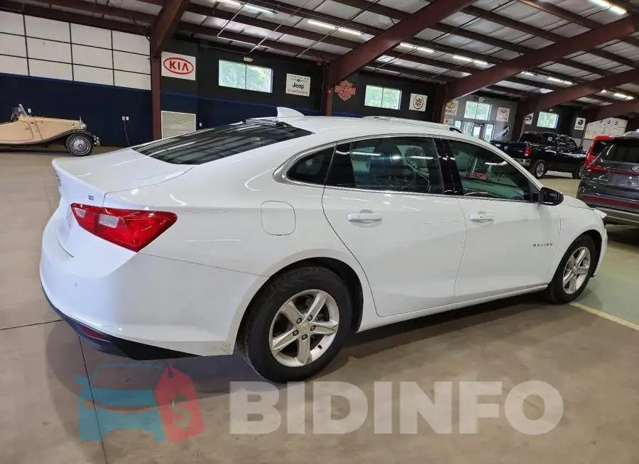 1G1ZD5ST0PF201414 Photo# 3