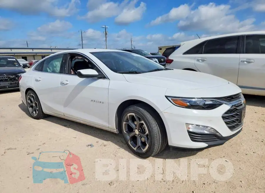 1G1ZD5ST0RF192734 Photo# 4