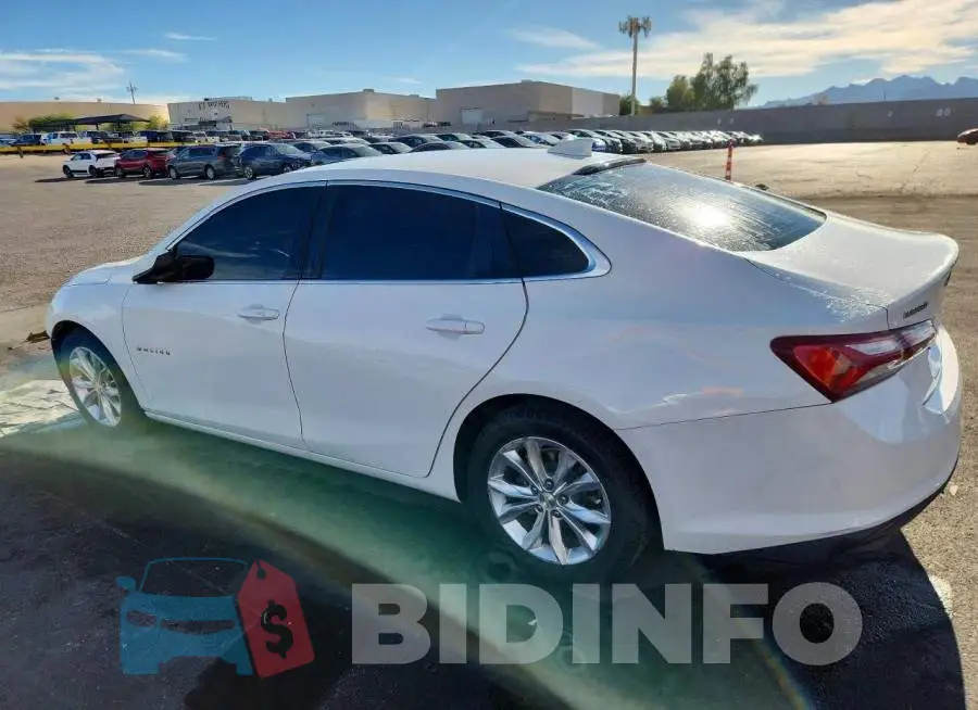 1G1ZD5ST3KF107925 Photo# 2