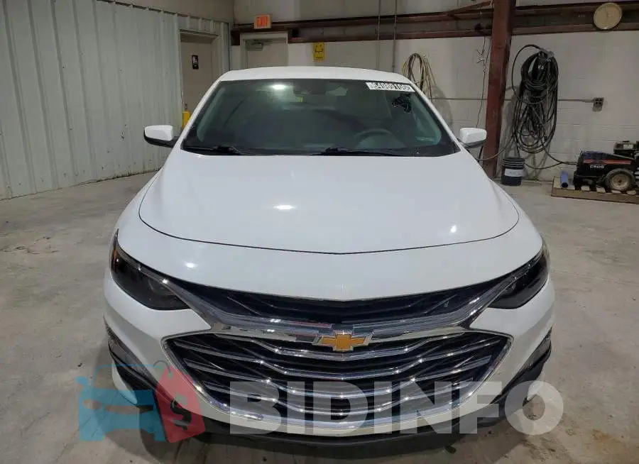 1G1ZD5ST3PF179909 Photo# 5