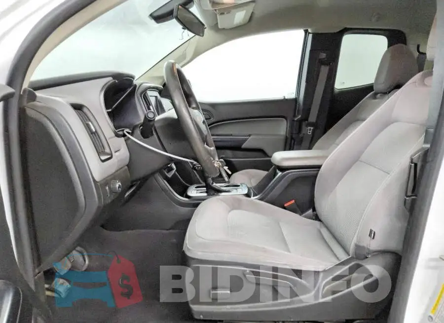 1GCHSBEA4L1176932 Photo# 7