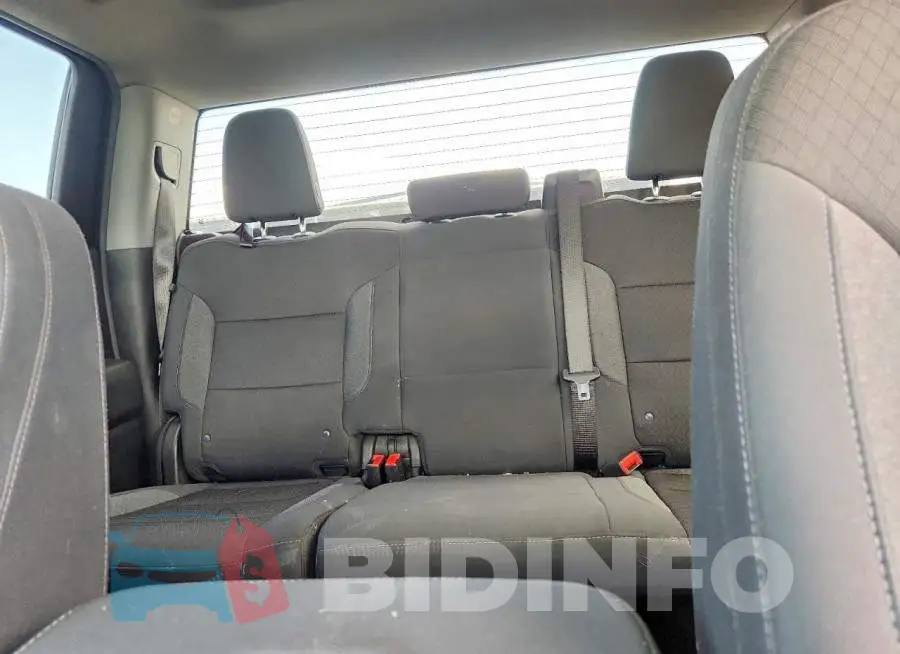 1GCPDBEKXRZ372821 Photo# 10