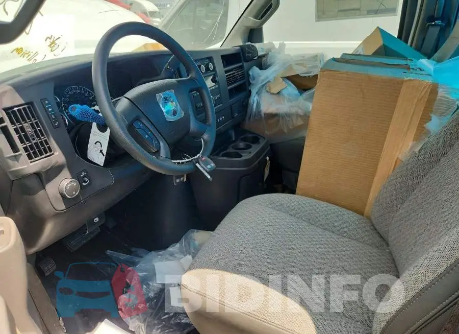 1HA0GRF78SN005792 Photo# 7