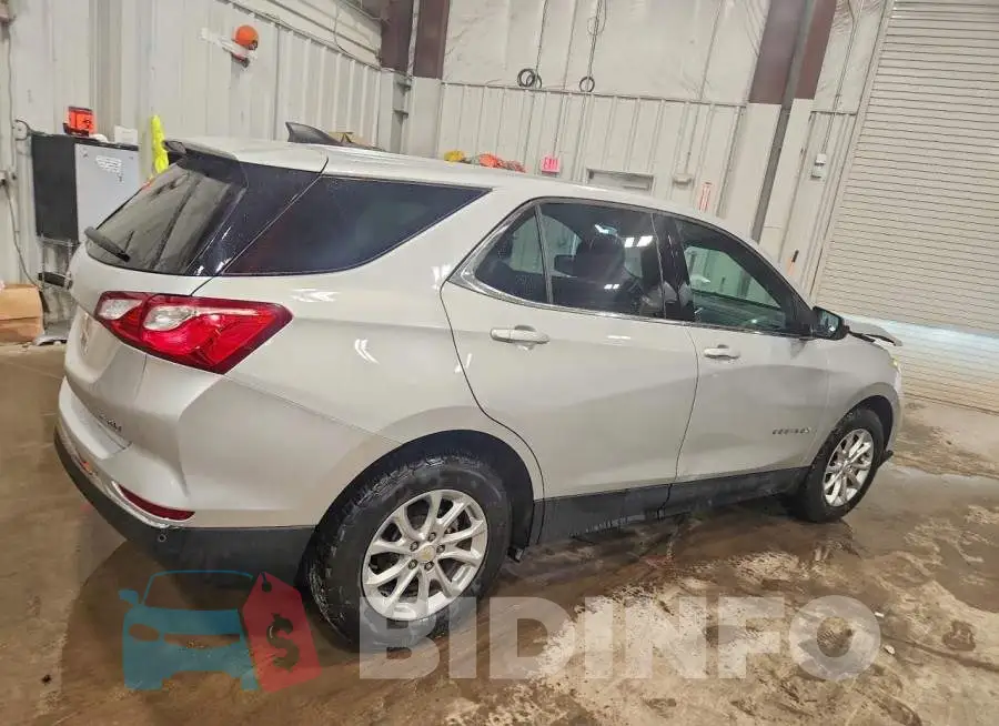 2GNAXTEV4L6165784 Photo# 3