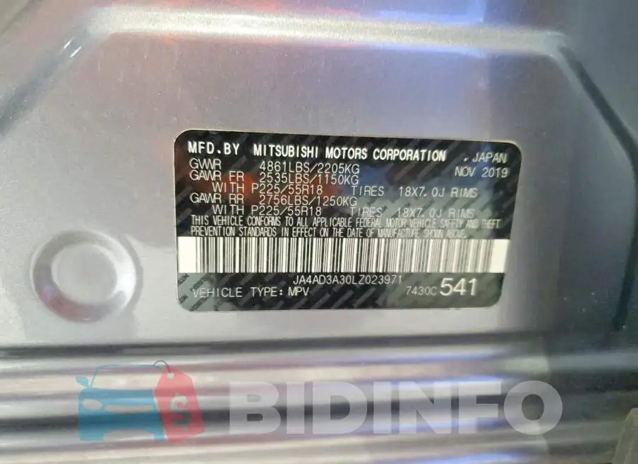 JA4AD3A30LZ023971 Photo# 13