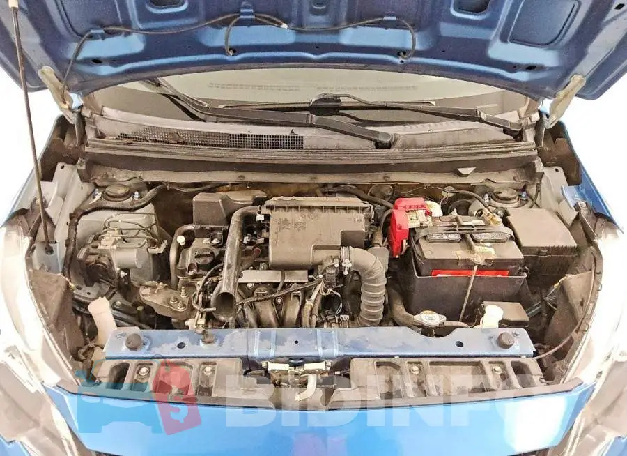 ML32AUHJ6MH014084 Photo# 11