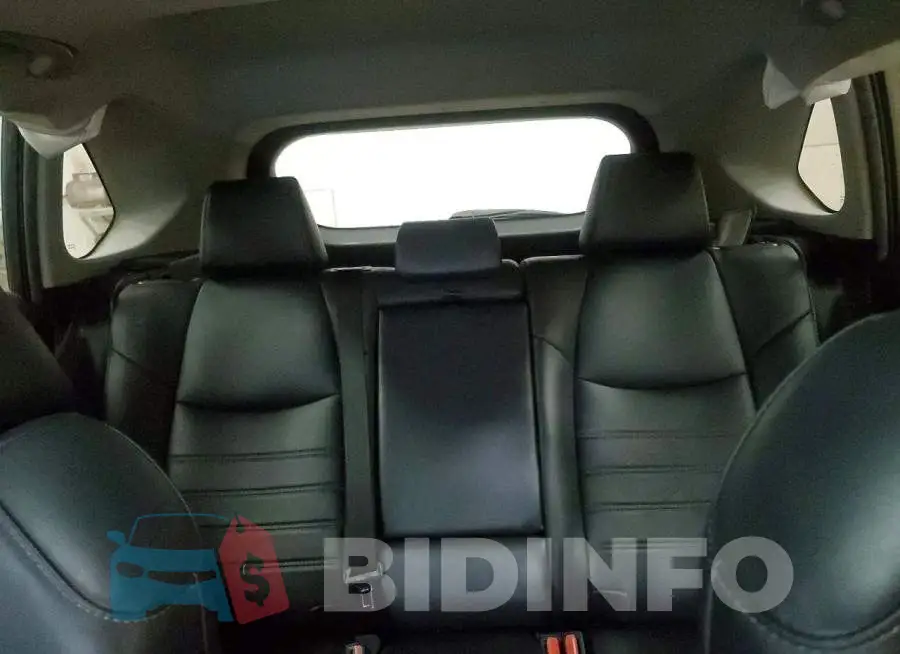 2T3A1RFV4MC146400 Photo# 10