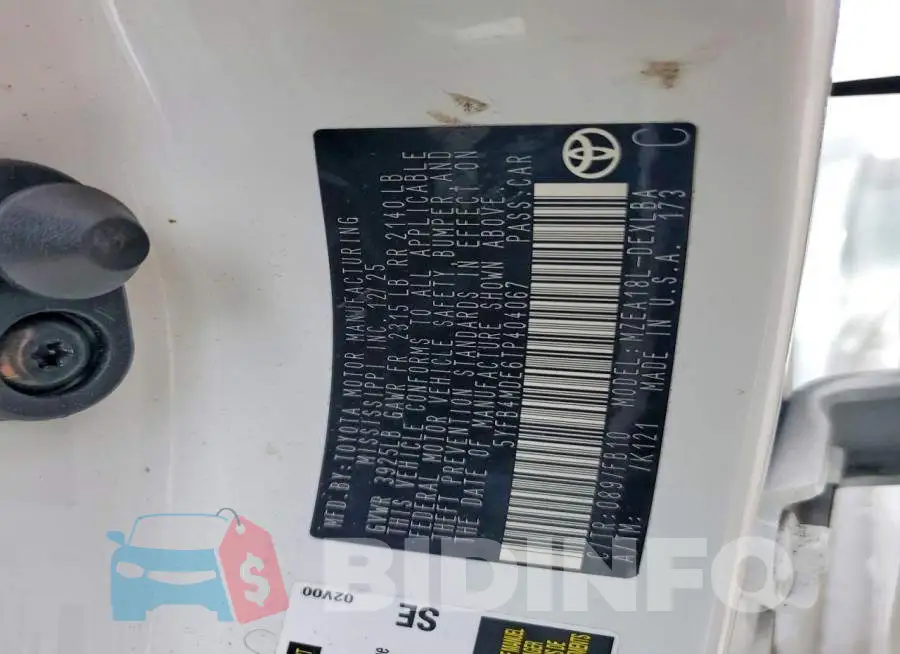5YFB4MDE6TP404067 Photo# 13