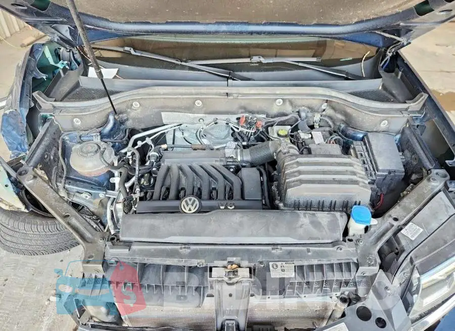 1V2NR2CA7KC620193 Photo# 12